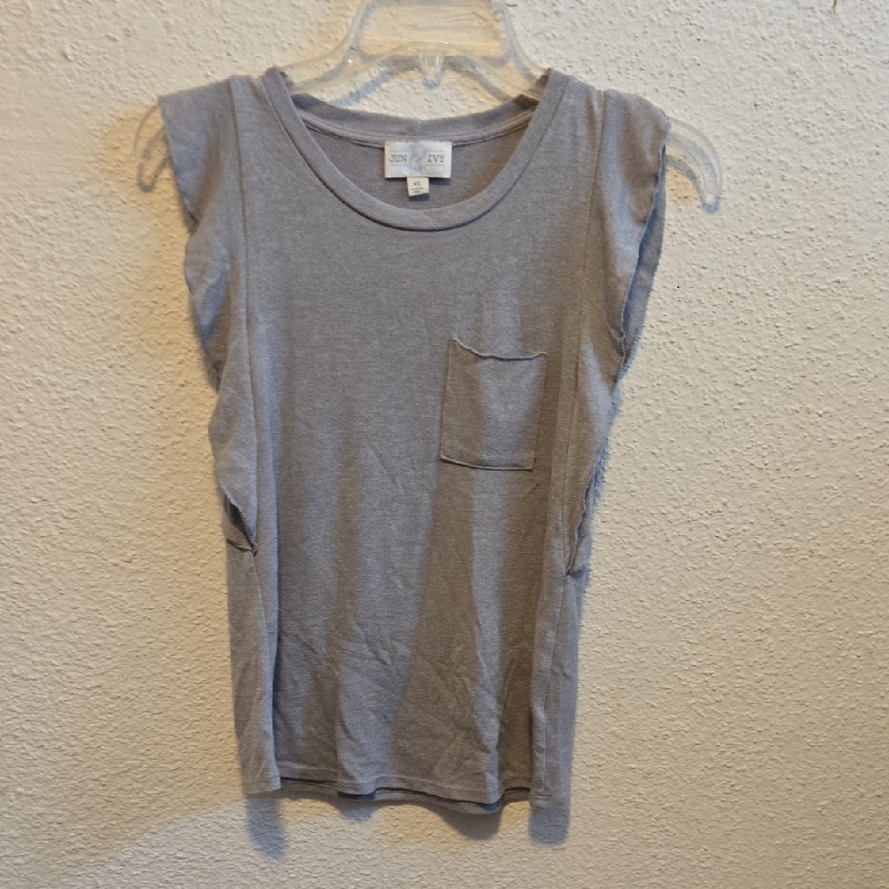 B10 Gray Sleeveless Ruffle Top with Pocket Jun & Ivy Sz Xs